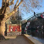 Two Rooms With View Near Canal